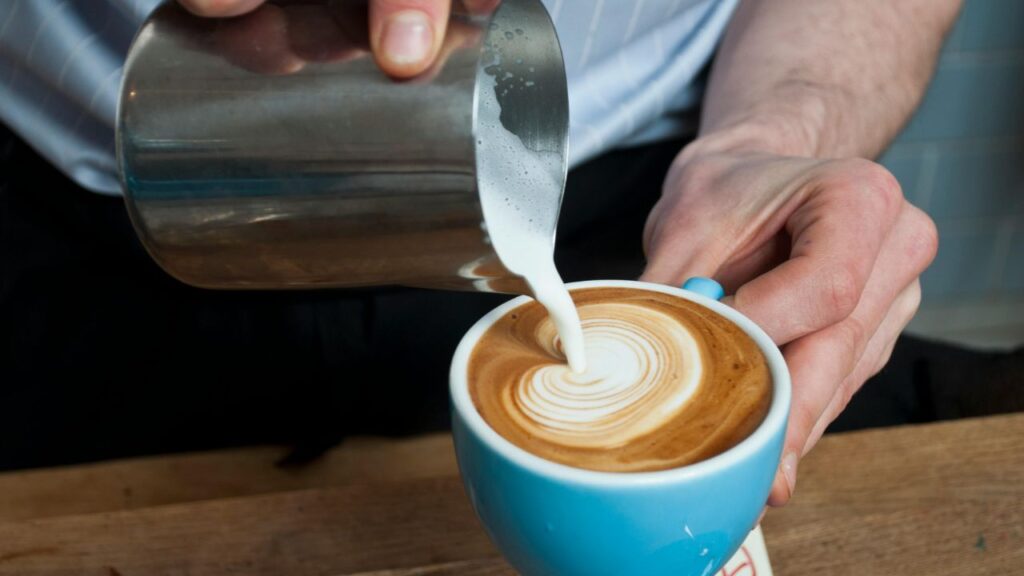 How Cafes Are Elevating the Mocha Splash Experience