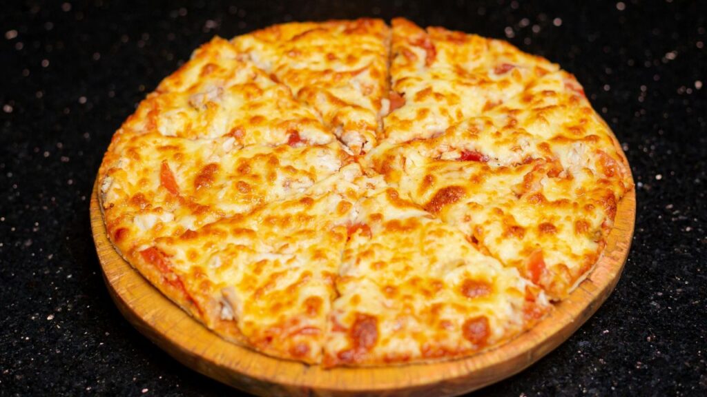 Pairing Italian Pizza & Subs with Drinks and Sides